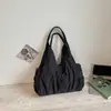 Bolsa de Ombro Plissada de Alta Qualidade para Comércio Exterior, Nova Bolsa Casual de Nylon de Grande Capacidade para a Primavera de 2026, Bolsa Simples para o Dia a Dia