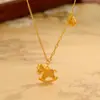 Colar de Pônei Fofo Ins Moda Elegante Luxo Leve Versátil Nicho Moeda Cavalo Trojan Tom Vibrante Mesmo Estilo Joia de Menina