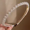 Diadema de Perlas para Mujer, Estilo Celebridad de Internet, Diadema con Flequillo de Perlas, Versátil para Salir, Pasador Estilo Princesa de Corona Alta, Goma para el Cabello al por Mayor