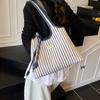 Corea del Sur Bolso Nicho de Axila para Mujer 2025 Nuevo Bolso Tote de Moda Estilo Universitario Sencillo de Gran Capacidad