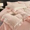 Juego de ropa de cama de cuatro piezas de felpa con relieve tridimensional, totalmente mate y de alta densidad, engrosado para el calor del invierno, juego de terciopelo de leche transfronterizo