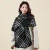 Bufanda Estilo Celebridad para Mujer, Otoño e Invierno, Chal Grande de Cuadros Negros, Bufanda a Cuadros Blancos y Negros para Hombre 2026