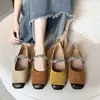 Impresionantes zapatos Mary Jane de estilo francés para mujer, nueva colección otoño 2026, adecuados para combinar con faldas, elegantes y cómodos, zapatos planos de punta cuadrada