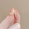 Broche com Acabamento de Luxo, Estilo Nicho e Simples, Alfinete de Roupa, Acessório de Pérola para Terno, Broche