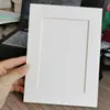 Porta-Retrato de Papelão com Revestimento Interno para Montagem de Guache, Esboço, Caligrafia e Pinturas, Porta-Retrato de Papel Branco 8 Aberturas para Emoldurar e Exposição em Galerias de Arte