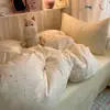 Popular juego de ropa de cama de cuatro piezas, suave y amigable con la piel, lavable a máquina, adecuado para dormitorios individuales de estudiantes, juego de tres piezas, estilo ins simple