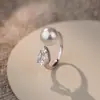Anillo Retro Francés de Plata Pura S999 con Circonita para Mujer, Anillo Versátil de Lujo Ligero de Gama Alta, Anillo para Dedo Índice de Plata Pura al por Mayor