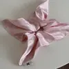 Goma para el pelo cuadrada de satén brillante color crema de alta gama, accesorio para el pelo de estilo nicho para coletas bajas, modelo nuevo