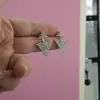 Brincos de triângulo com strass estilo coreano design de nicho feminino temperamento simples brincos versáteis estilo frio brincos ao vivo