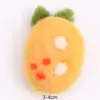 Bolsa de Peluche de Hongo de Dibujos Animados Colgante Linda Abejita Muñeco de Rábano Muñeco Colgante Pequeño Pin Joyería Broche Accesorios