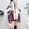 Xale Estilo Étnico Lijiang Dali Yunnan para Viagem Pelo de Coelho Rex em estoque Capa com Gola de Lã Casaco Capa Feminina