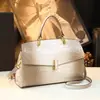 Bolso de Piel Genuina de Alto Brillo con Patrón de Cocodrilo para Mujer 2024 Nuevo Modelo Bolso Cruzado de Mano Bolso Tipo Concha Tendencia Material PU Lujo Ligero