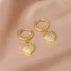 Brincos Estilo Coreano para Mulheres, Luxo Leve, Design de Ponta, Argolas de Orelha de Nicho, Presilhas de Orelha, Pingentes de Orelha, Argolas Lisas, Presilhas de Orelha com Zircônia