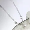 Conjunto de cinco piezas de collar con colgante de piedra lunar blanca, diseño Aquamaro, cadena de clavícula sencilla y de lujo, combinable con todo.