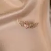 Broche novo estilo feminino senso de alta qualidade nicho broche atacado pino de alta qualidade temperamento fixo roupas terno joia pérola