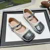 Diadema Calada para Niñas Zapatos Pequeños de Cuero 2026 Primavera Verano Nuevo Moda Infantil Zapatos Casuales Versátiles Zapatos de Moda Elegantes
