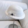 Boina Elegante de Estilo Japonés con Hebilla de Bola de Conejo para Mujer, Sombrero Cálido de Otoño e Invierno Artístico, Sombrero de Lana Australiana con Estilo de Azafata