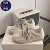Zapatillas de entrenamiento alemanas de malla transpirable y ligeras para mujer, colección de otoño 2026, suela blanda, cómodas, a la moda y casuales