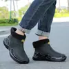 Botas de Lluvia para Hombre de Caña Corta, Textura Mate, Zapatos de Agua, Impermeables, Antideslizantes, Botas de Lluvia para Trabajo, Calzado de Goma Resistente al Desgaste para Pesca en la Costa, Estilo Nuevo