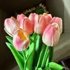 Flores Artificiais de PU Transfronteiriças, Tulipas Artificiais Realistas, Flores Artificiais para Decoração de Casamento, Decoração de Casa, Buquês de Flores de Mão e Peças Decorativas