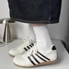 Zapatillas de entrenamiento alemanas retro de caña baja negras para mujer, estilo páramo, nuevas zapatillas deportivas casuales versátiles coreanas para otoño de 2026