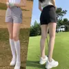 Roupas de Golfe Femininas 2026 Shorts de Verão Slim Fit Respiráveis Calças Femininas Cor Sólida