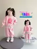 Traje para Niña Otoño Nuevo Estilo Moda Bebé Niña Falso Dos Piezas Sudadera con Capucha Traje Ropa de Otoño para Niños Pantalones Conjunto de Dos Piezas Tendencia