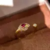 Anel Retrô Banhado a Prata Ano do Serpente Zodíaco Design de Luxo Nicho Vermelho Totalmente Cravejado Formato de Serpente Ano do Serpente Venda Direta da Fábrica