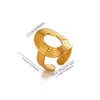 Anillo de retrato redondo ins exquisito europeo y americano, joyería impermeable, anillo de textura de acero inoxidable chapado en oro de 18 quilates, anillo al por mayor