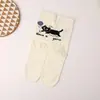 Calcetines AB de Dibujos Animados Divertidos de Moda Ins Coreanos para Mujer Personalidad Sentido del Diseño Creativo Asimétricos Izquierdo y Derecho de Longitud Media Combinan con Todo