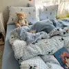 Juego de ropa de cama de cuatro piezas de algodón puro Clase A, grado madre e hijo, sábana para dormir sin ropa y funda de edredón, juego de tres piezas con faldón de cama de estilo ins para dormitorio
