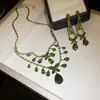 ¡Precioso y deslumbrante! Collar con colgante de flor de circón y gota de agua, cadena para la clavícula estilo corte vintage, joyería de lujo ligero y sensación de alta gama