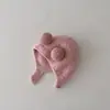 Orejeras para bebé estilo coreano ins otoño e invierno nuevo cálido a prueba de frío sombrero cómodo para bebé Doble Bola suave pegajoso gorro de pie moda