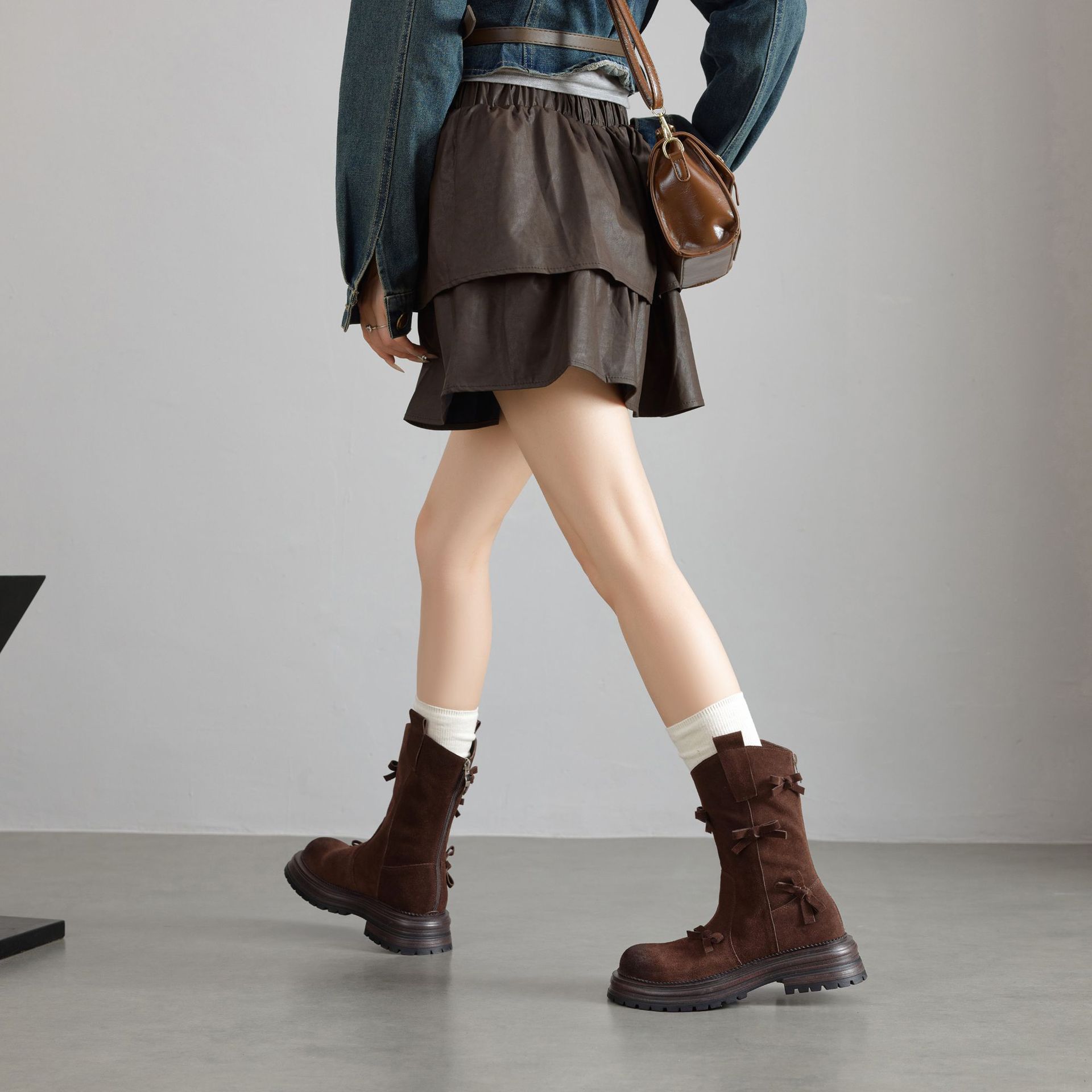 PD013735-1.JPG
