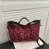 Comercio Exterior Bolso Grande de Mano Europeo y Americano Bolso de Mujer 2026 Nuevo Bolso Tote con Estampado de Leopardo de Gamuza Bolso Cruzado Simple