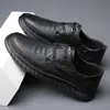 Zapatos cruzados para hombre más vendidos en Amazon y AliExpress, nuevos zapatos de cuero de suela blanda de otoño, zapatos casuales transpirables, zapatos de estilo británico