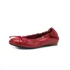 ¡Zapatos mecedores para quedarse en casa! Zapatos slip-on redondos de tacón bajo con lazo juguetón y lindo para mujer, colección de otoño 2026