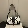 Bolso de hombro cruzado estilo coreano con remaches texturizados, único, nuevo, fresco, moderno, de moda, para ir al trabajo, elegante, para mujer