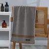 Toallas lisas de color sólido para uso doméstico, Toallas faciales para hombre, Toallas de regalo de alta gama bordadas personalizadas para negocios