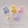 Pulseira Fofa Boneca Coelho Desenho Animado Pelúcia Acessórios para Roupa Boneca Recheada 3D Broche Acessório Pinos