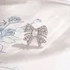 Nuevo Diseño de Nicho Hensen Micro-Pavimentado Zircón Mariposa Fresco Accesible Lujo Moda Piercing de Cartílago Hueso de la Oreja Uña