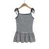 2626-26 Verão Estilo Coreano Slim Fit Gola U Listrado Azul Escuro Amarrar Top Regata Roupa de Casa para Mulheres