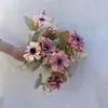 Arranjo de Flores Artificiais Girassóis de Outono Nove Cabeças, Decoração de Buquê de Flores Artificiais, Enfeites de Flores Artificiais, Flores de Seda, Flores Artificiais para Casamento