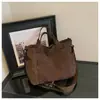 Bolsa Transversal de Veludo Grande Capacidade Feminina 2026 Nova Casual de Ombro Único Simples Para Aula Deslocamento Bolsa Tote Tendência