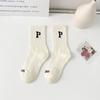 Calcetines para mujer y hombre en otoño e invierno, finos, gruesos, modernos, con estampado de tiburón, con la letra P de celebridades de Internet, calcetines deportivos casuales de baloncesto.