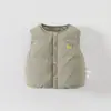 Nuevo Conjunto Ligero de Plumas para Niños Otoño/Invierno Tres Piezas 90 Relleno de Pato Blanco Chaleco Suéter para Bebé Pantalones de Algodón