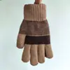 Guantes de Punto Grueso de Terciopelo para Hombre Lana Cálidos A prueba de Viento Jacquard en los Dedos Guantes de Cinco Dedos Fabricante Venta al por Mayor Pueden Venir con Muestras
