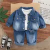 Conjunto Casual de Tres Piezas para Niños 2025 Nueva Moda Camisa de Mezclilla de Manga Larga Ropa Elegante de Otoño para Bebé Tendencia