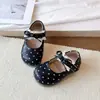 Zapatos de Princesa de Lunares para Niñas 2026 Primavera y Otoño Suela Suave Zapatos para Niños Pequeños Versión Coreana Lindos Zapatos Pequeños de Cuero Zapatos Mary Jane para Bebé
