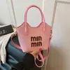Dropshipping Sacolas de Palha Trançada, Malas e Artigos de Couro Nova Moda 2025 Versátil Bolsa de Ombro para Férias Bolsa Transversal Bolsa de Mão